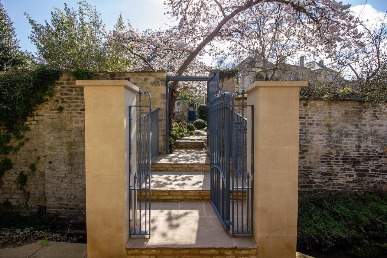The Potting Shed, 5* Luxury Escape Cirencester Kültér fotó