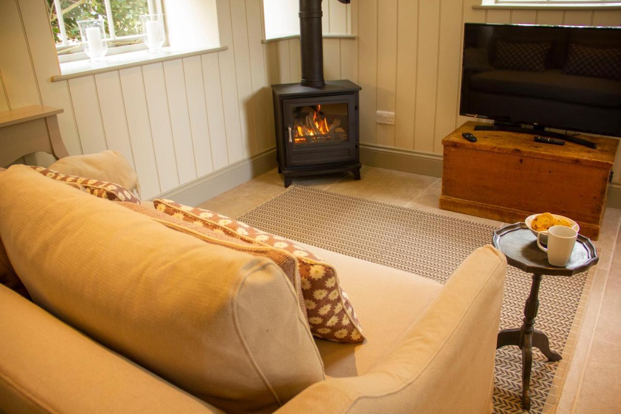 The Potting Shed, 5* Luxury Escape Cirencester Kültér fotó
